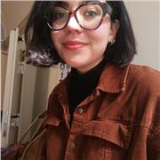 Laureata magistrale in Filosofia ed etica delle relazioni, con esperienza di 7 anni di affiancamento allo studio di adolescenti